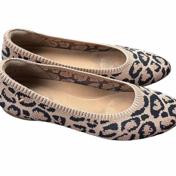 Vivaia Almond-Toe Ballet Flats (Tamia 2.0) | EUC | Sz 6.5 - Picture 7 of 12
